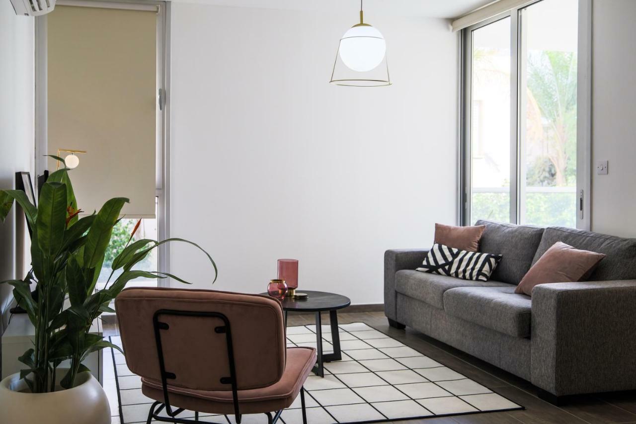 Phaedrus Living City Centre Luxury Flat Anemone 103 Нікосія Екстер'єр фото